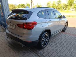 BMW - X1 - 2016/2016 - Prata - R$ 124.900,00