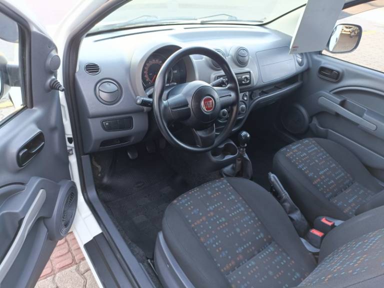 FIAT - FIORINO - 2021/2021 - Branca - R$ 79.900,00