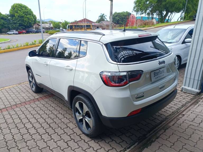 JEEP - COMPASS - 2018/2018 - Branca - R$ 108.900,00