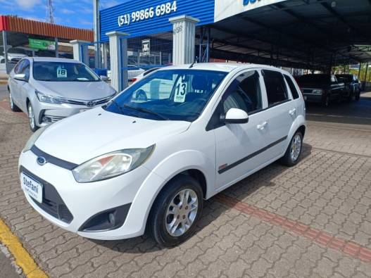 FORD - FIESTA - 2012/2013 - Branca - R$ 36.900,00