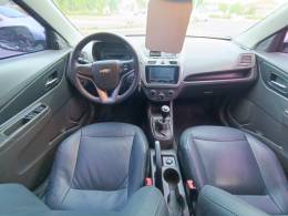 CHEVROLET - COBALT - 2014/2015 - Prata - R$ 48.900,00