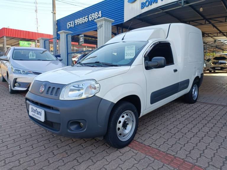 FIAT - FIORINO - 2021/2021 - Branca - R$ 79.900,00