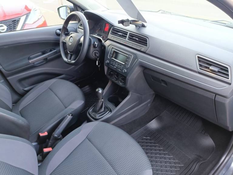 VOLKSWAGEN - VOYAGE - 2020/2021 - Cinza - R$ 59.900,00