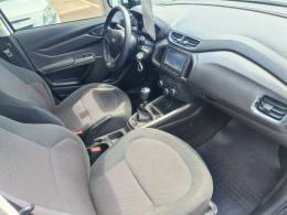 CHEVROLET - ONIX - 2015/2016 - Branca - R$ 56.900,00