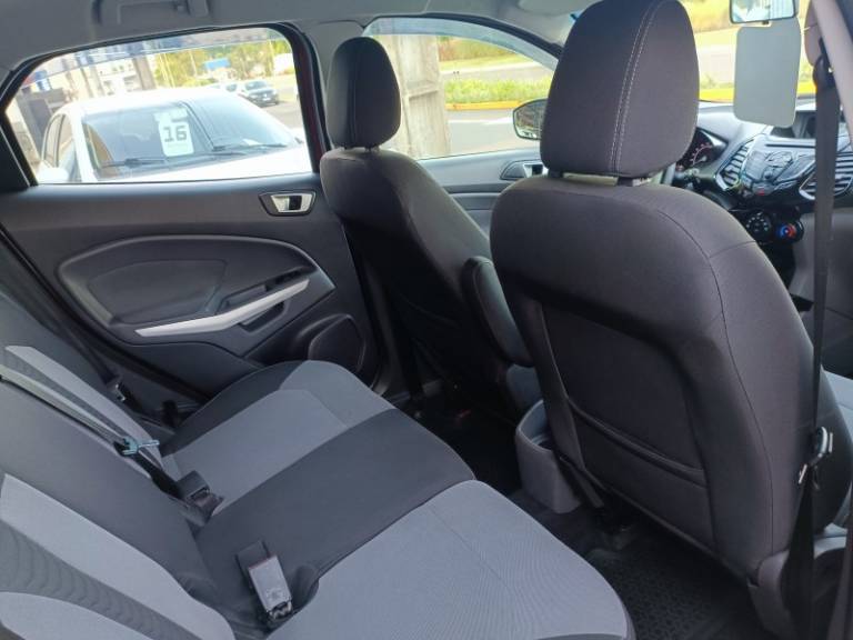FORD - ECOSPORT - 2017/2017 - Vermelha - R$ 68.900,00