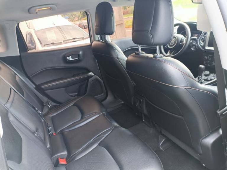 JEEP - COMPASS - 2018/2018 - Branca - R$ 108.900,00