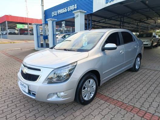 CHEVROLET - COBALT - 2014/2015 - Prata - R$ 48.900,00