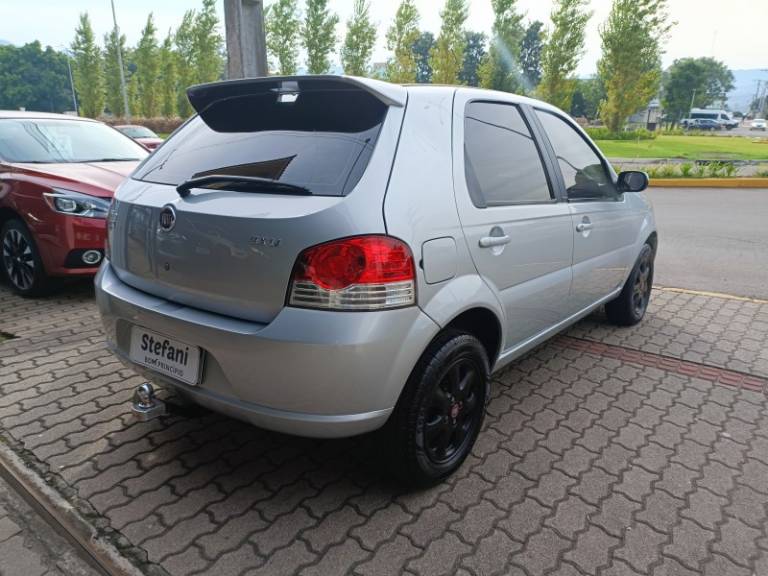 FIAT - PALIO - 2009/2010 - Prata - R$ 34.900,00