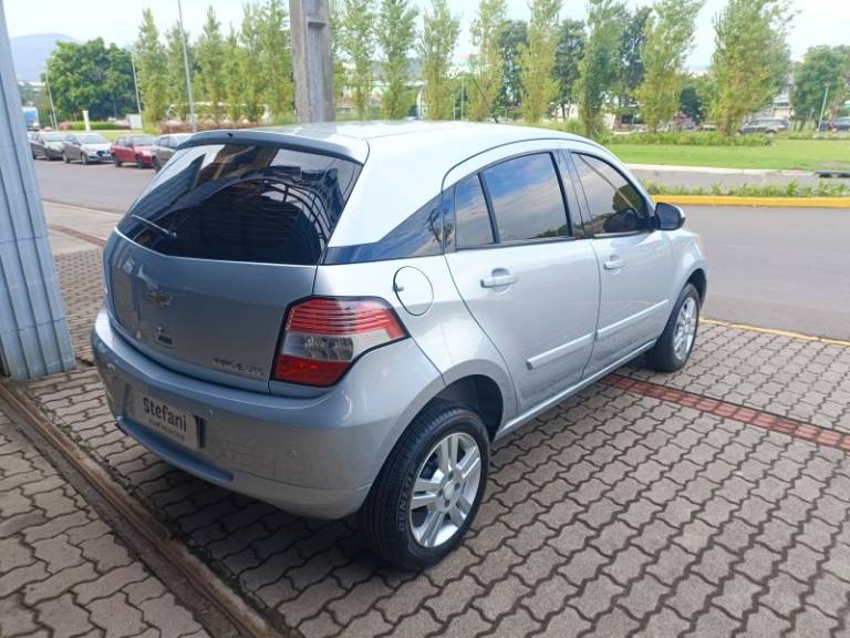 CHEVROLET - AGILE - 2012/2012 - Prata - R$ 39.900,00