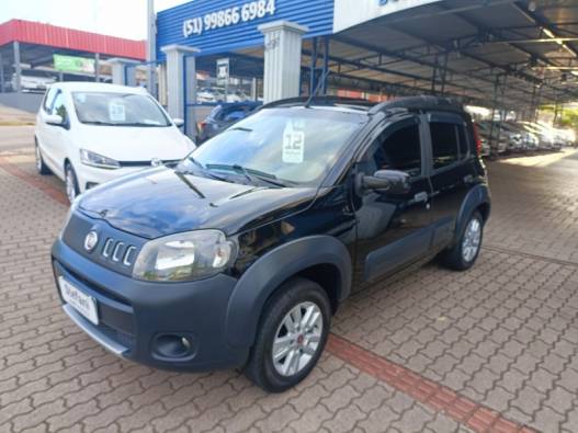 FIAT - UNO - 2011/2012 - Preta - R$ 39.900,00