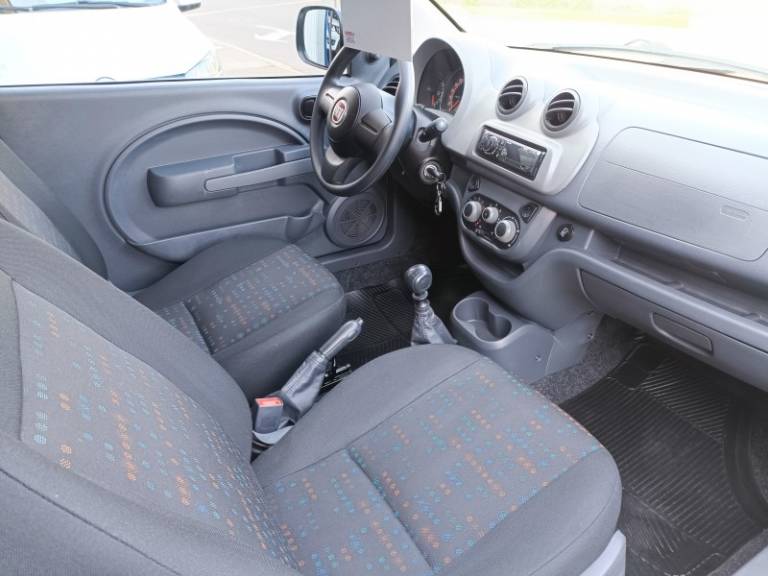 FIAT - FIORINO - 2021/2021 - Branca - R$ 79.900,00