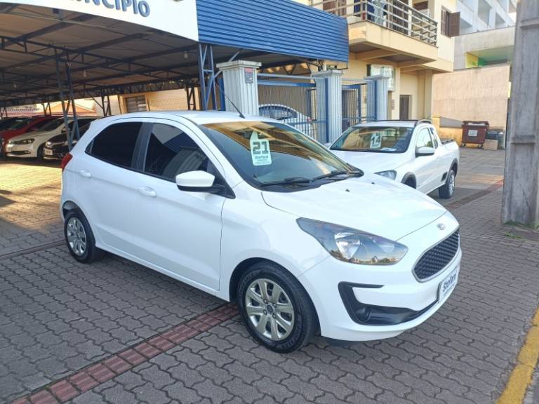 FORD - KA - 2020/2021 - Branca - R$ 58.900,00