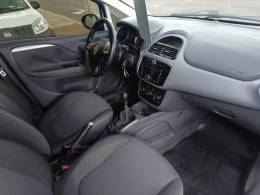 FIAT - PUNTO - 2015/2016 - Branca - R$ 49.900,00