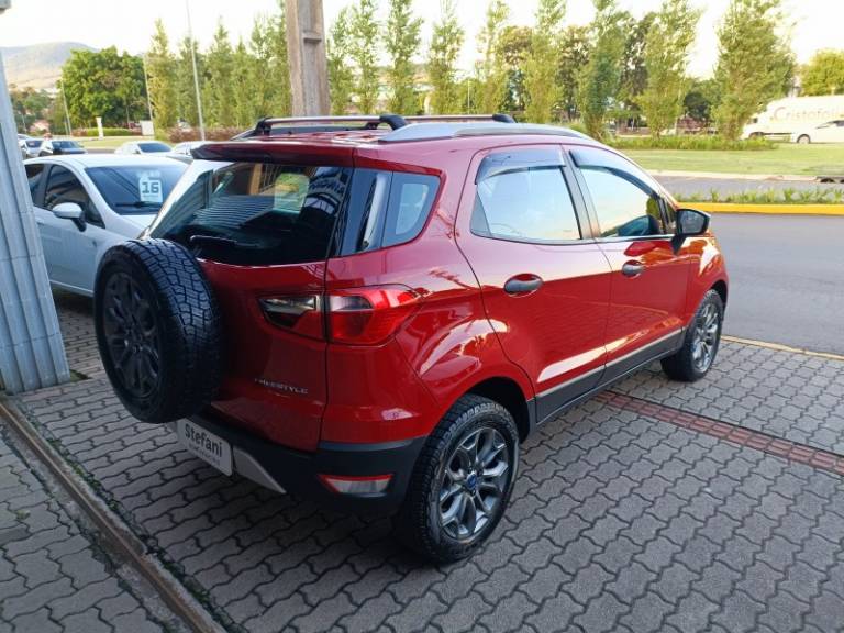 FORD - ECOSPORT - 2017/2017 - Vermelha - R$ 68.900,00