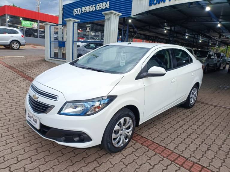 CHEVROLET - PRISMA - 2014/2015 - Branca - R$ 51.900,00