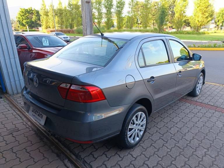 VOLKSWAGEN - VOYAGE - 2020/2021 - Cinza - R$ 59.900,00