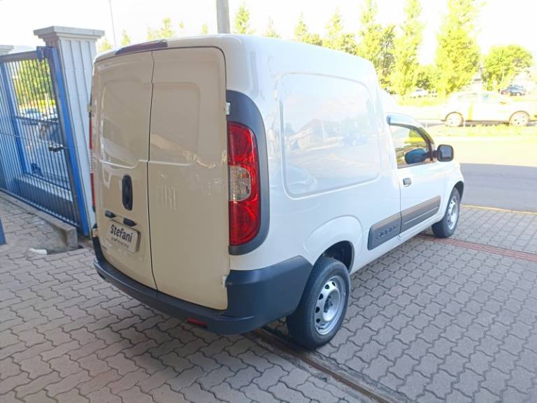FIAT - FIORINO - 2021/2021 - Branca - R$ 79.900,00