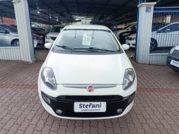 FIAT - PUNTO - 2015/2016 - Branca - R$ 49.900,00